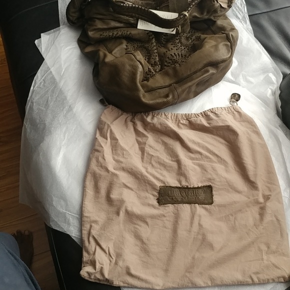 Italian leather bag - Picture 13 of 16